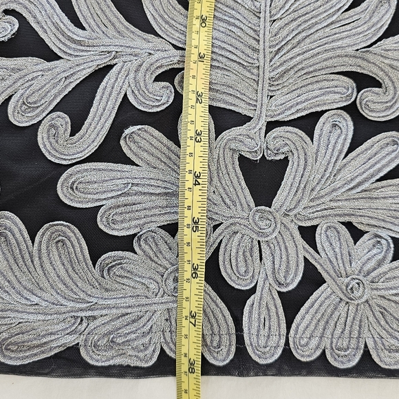 Lyman Par by Frank Lyman Cornelli Black and Silver Formal Dress 4 - Picture 10 of 11